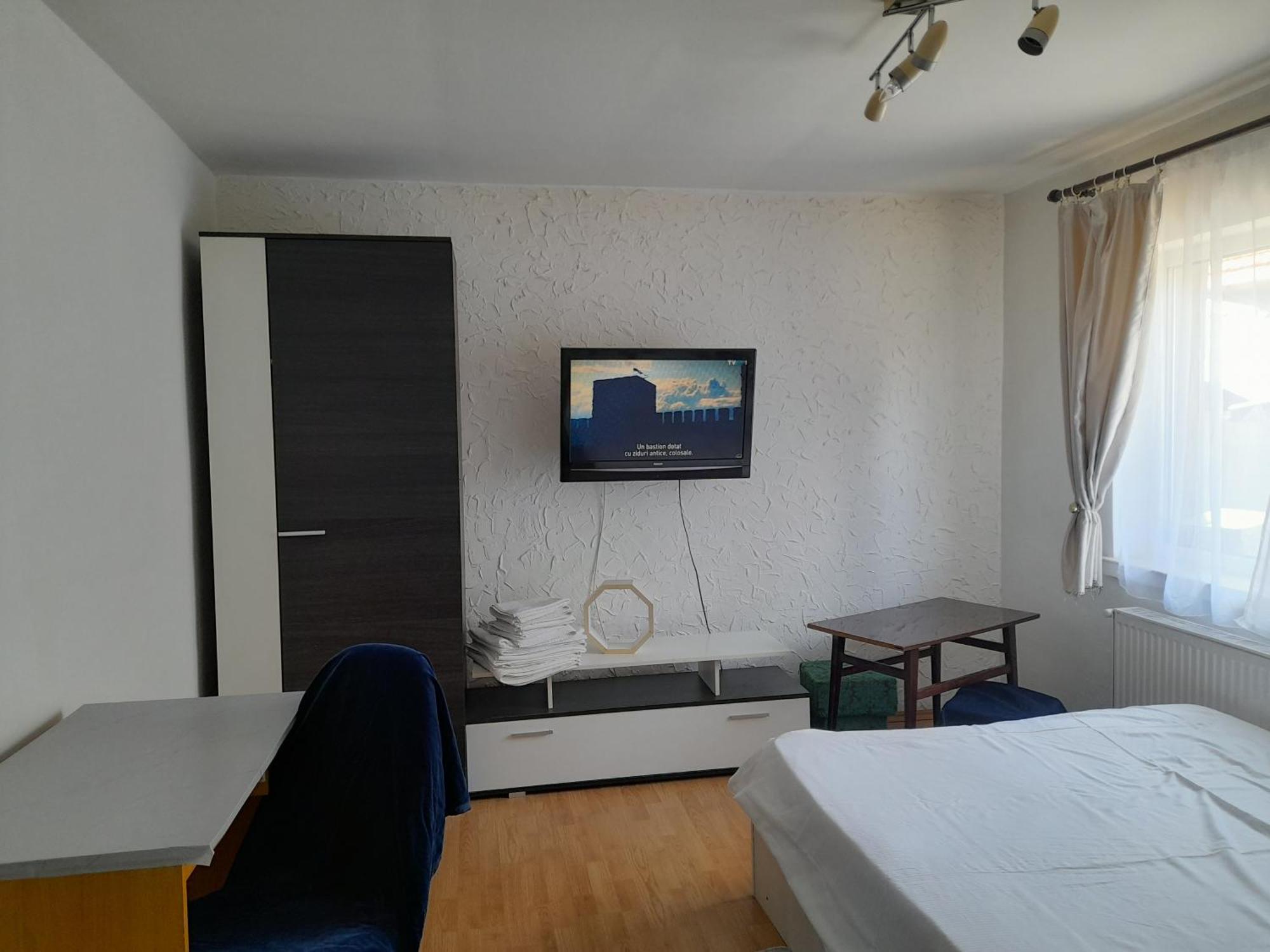 Garsoniera Sic Zona Terapia Zona Linistita La Casa Cu Parcare Apartment Клуж-Напока Екстериор снимка
