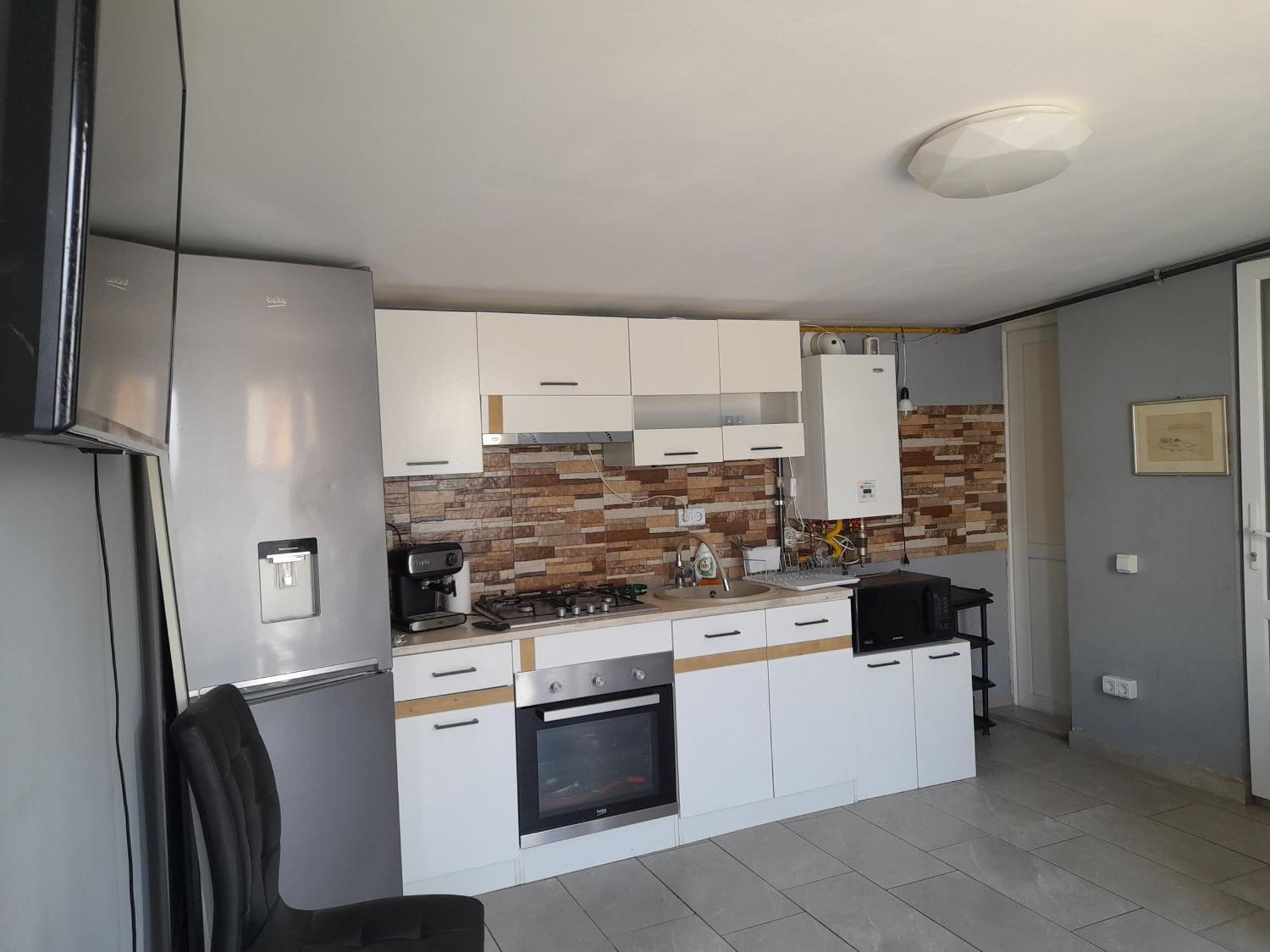 Garsoniera Sic Zona Terapia Zona Linistita La Casa Cu Parcare Apartment Клуж-Напока Екстериор снимка