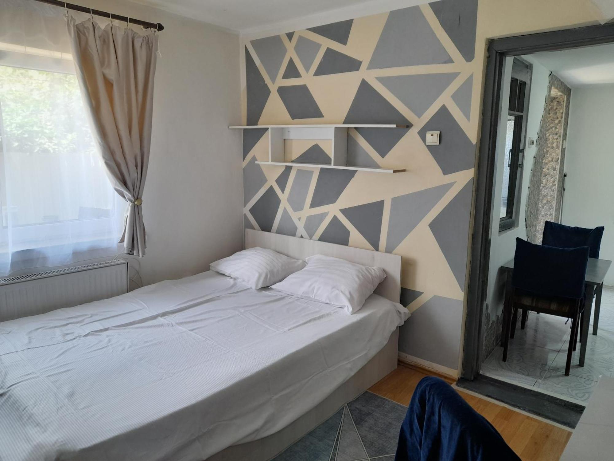 Garsoniera Sic Zona Terapia Zona Linistita La Casa Cu Parcare Apartment Клуж-Напока Екстериор снимка