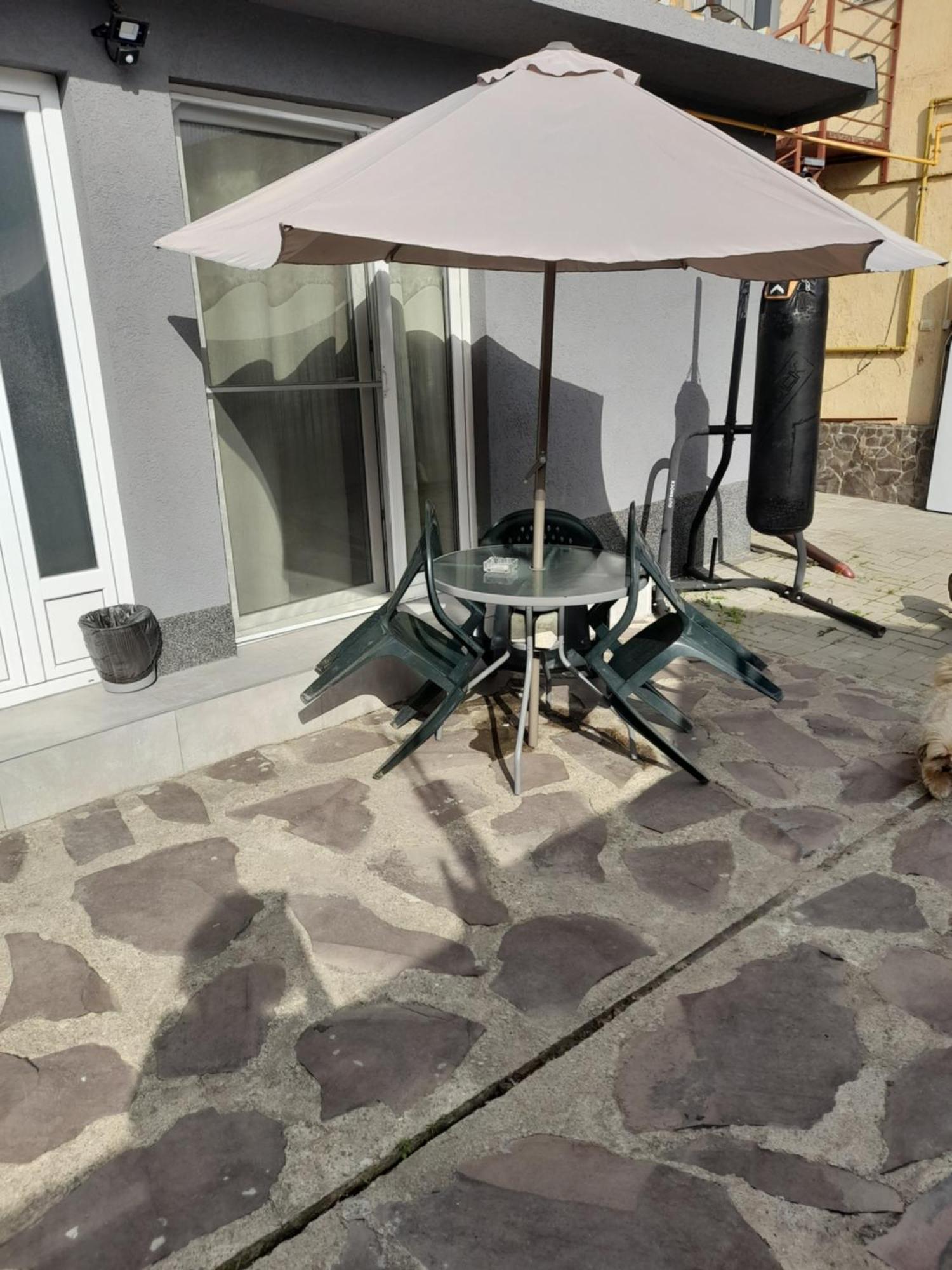 Garsoniera Sic Zona Terapia Zona Linistita La Casa Cu Parcare Apartment Клуж-Напока Екстериор снимка