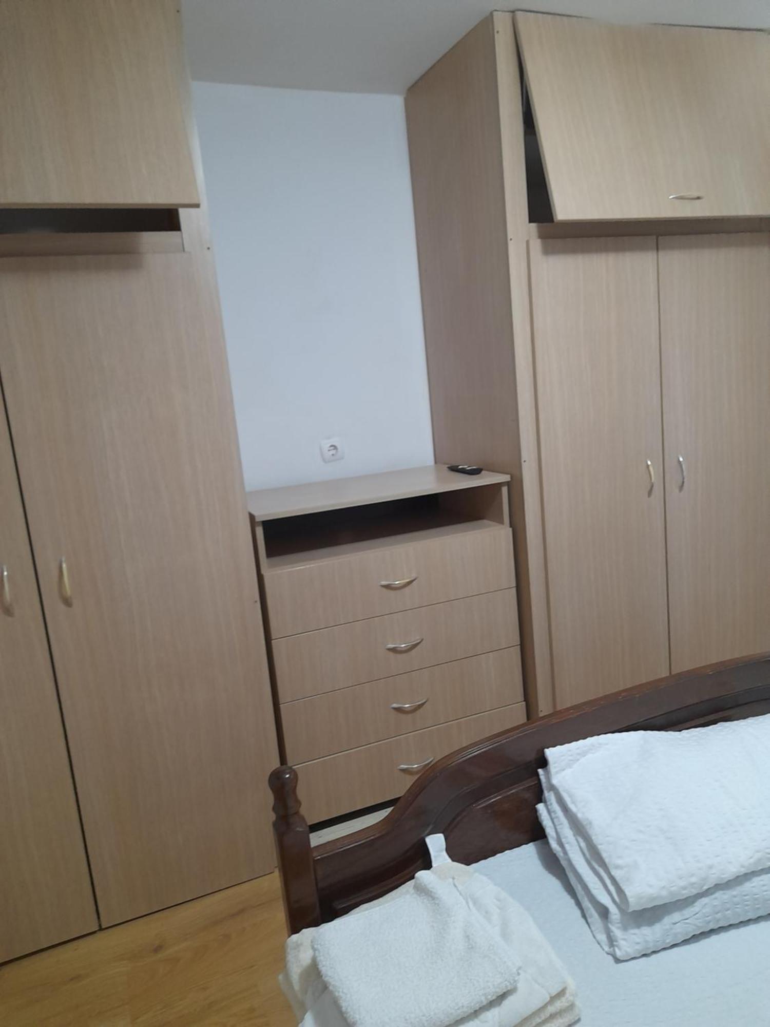Garsoniera Sic Zona Terapia Zona Linistita La Casa Cu Parcare Apartment Клуж-Напока Екстериор снимка
