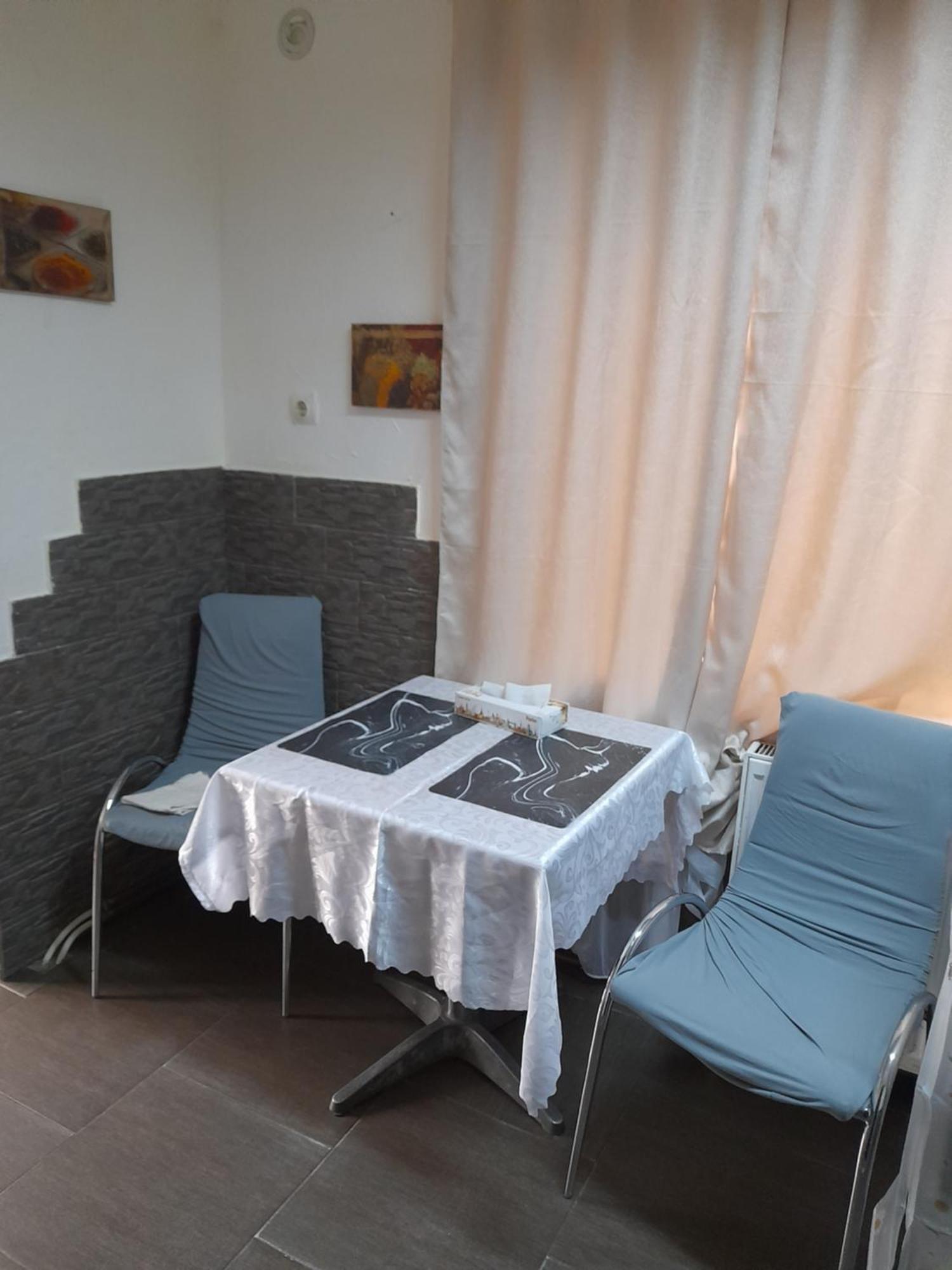 Garsoniera Sic Zona Terapia Zona Linistita La Casa Cu Parcare Apartment Клуж-Напока Екстериор снимка