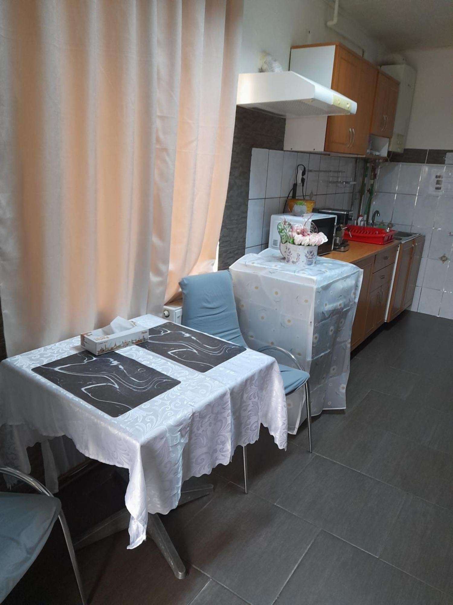 Garsoniera Sic Zona Terapia Zona Linistita La Casa Cu Parcare Apartment Клуж-Напока Екстериор снимка